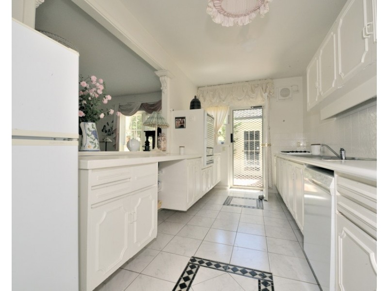 2/128 Forrest Street, Cottesloe WA 6011