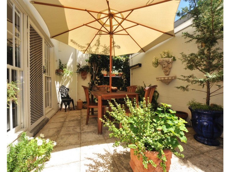 2/128 Forrest Street, Cottesloe WA 6011