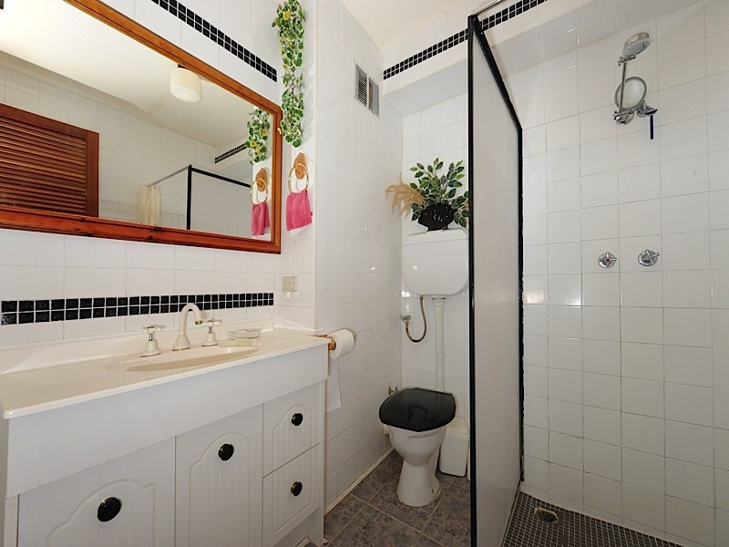 33/4 Dover Court, Mosman Park WA 6012