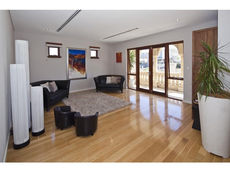 6 Mathieson Avenue, Mosman Park WA 6012