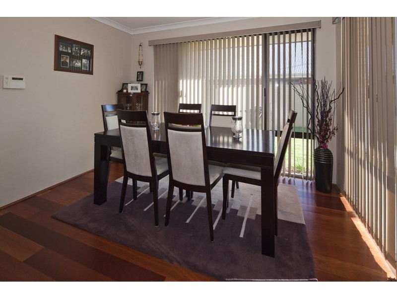 6 Levis Drive, Canning Vale WA 6155