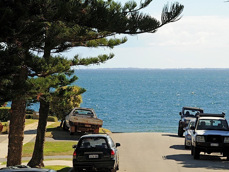 12 Deane Street, Cottesloe WA 6011