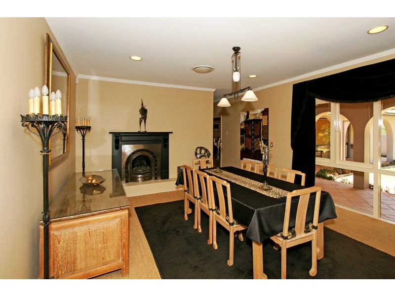 44 Johnston Street, Peppermint Grove WA 6011