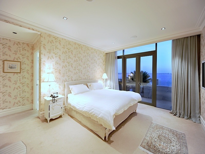 15/8 Mounts Bay Road, Crawley WA 6009