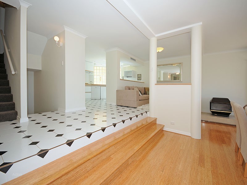 2 Jetty Road, Claremont WA 6010