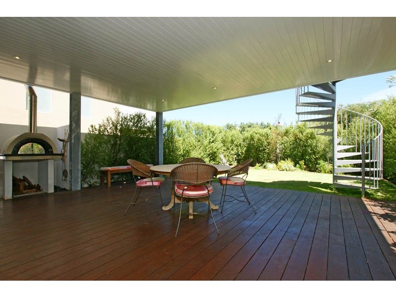 43 Curtin Ave, Cottesloe WA 6011