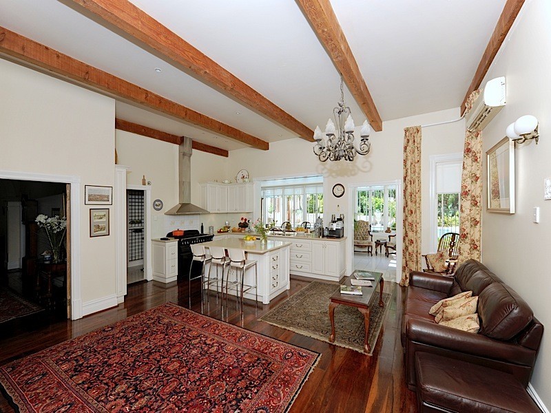 56 Harvest Road, North Fremantle WA 6159