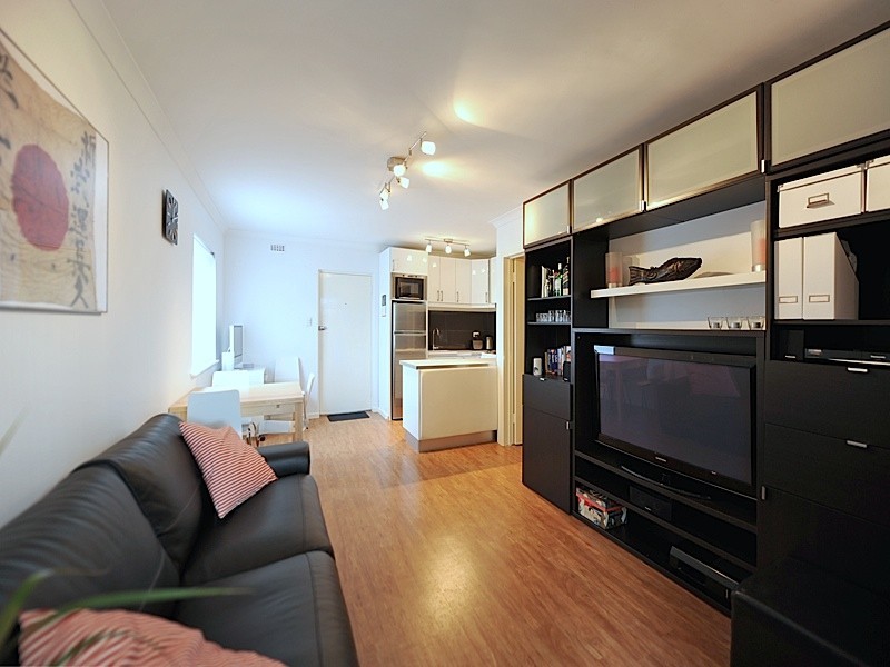 11/11 Stirling Road, Claremont WA 6010