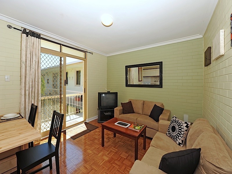 21/159 Fairway, Crawley WA 6009