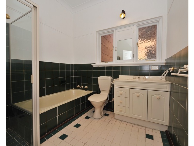 70 Gugeri Street, Claremont WA 6010