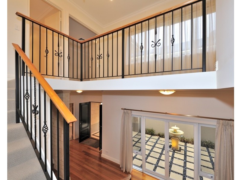 10 The Cutting, Mosman Park WA 6012