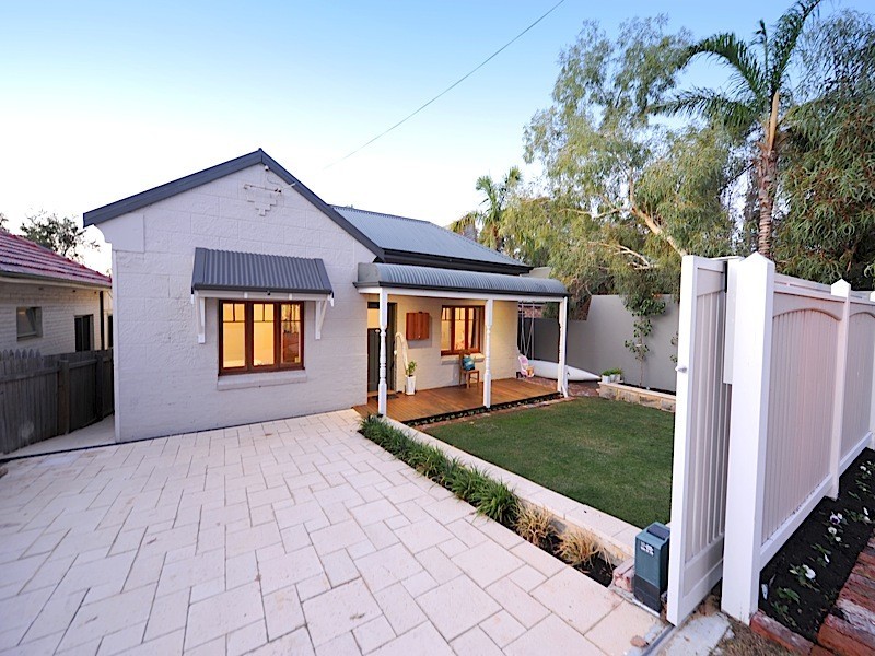 65 Wellington Street, Mosman Park WA 6012