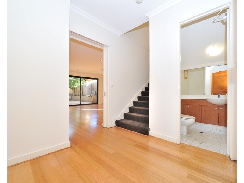 321 Marmion Street, Cottesloe WA 6011