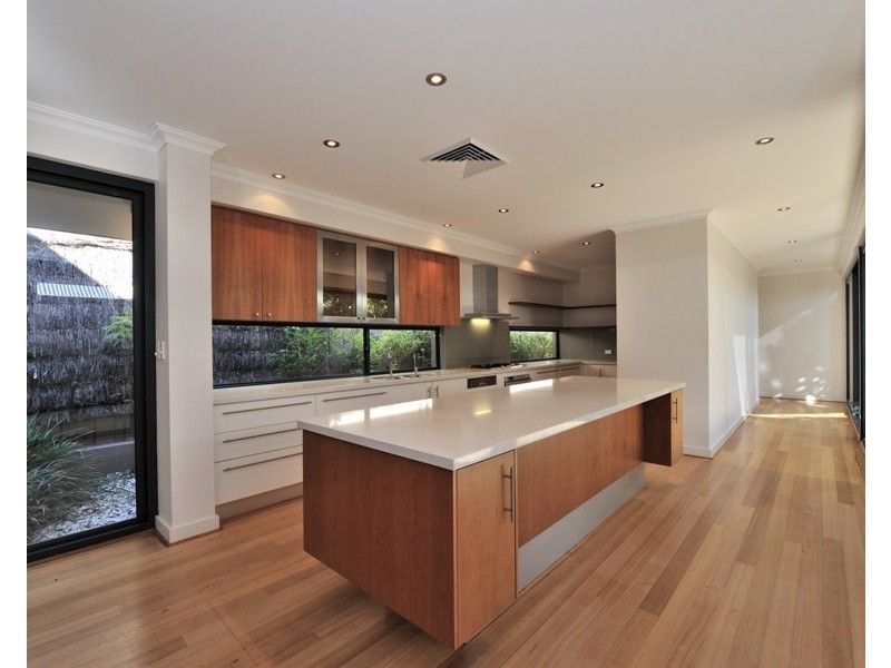 321 Marmion Street, Cottesloe WA 6011