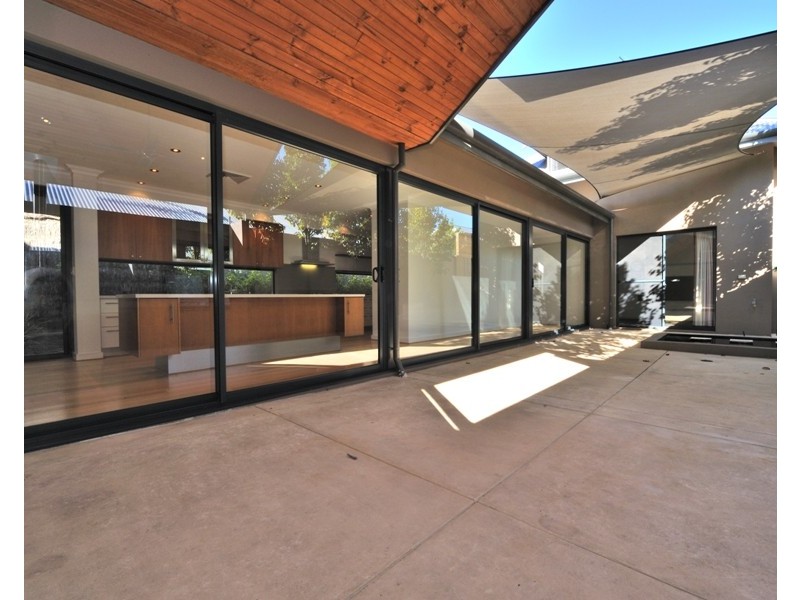 321 Marmion Street, Cottesloe WA 6011