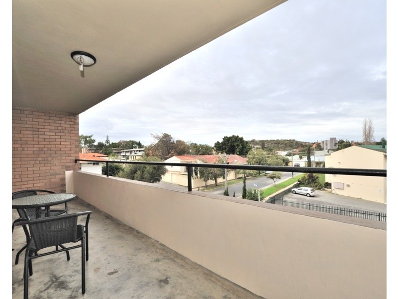 146/2 Murray Ave, Mosman Park WA 6012