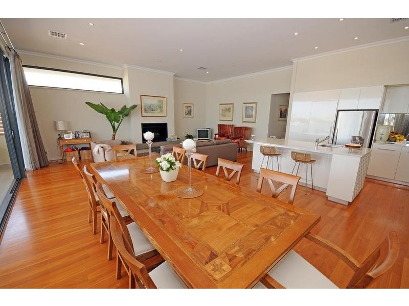 16 The Cutting, Mosman Park WA 6012