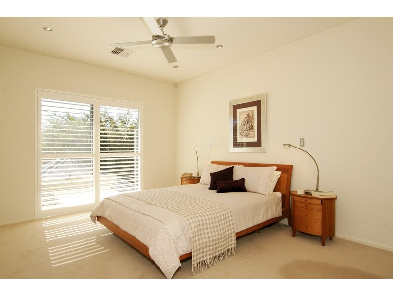 8a Senate Street, Claremont WA 6010