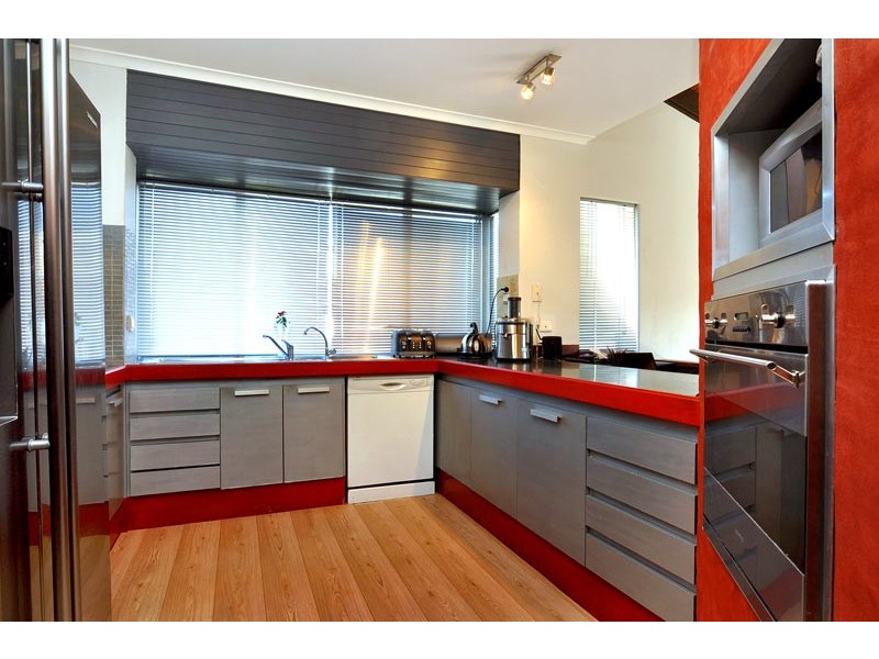 4 Portland Drive, Binningup WA 6233