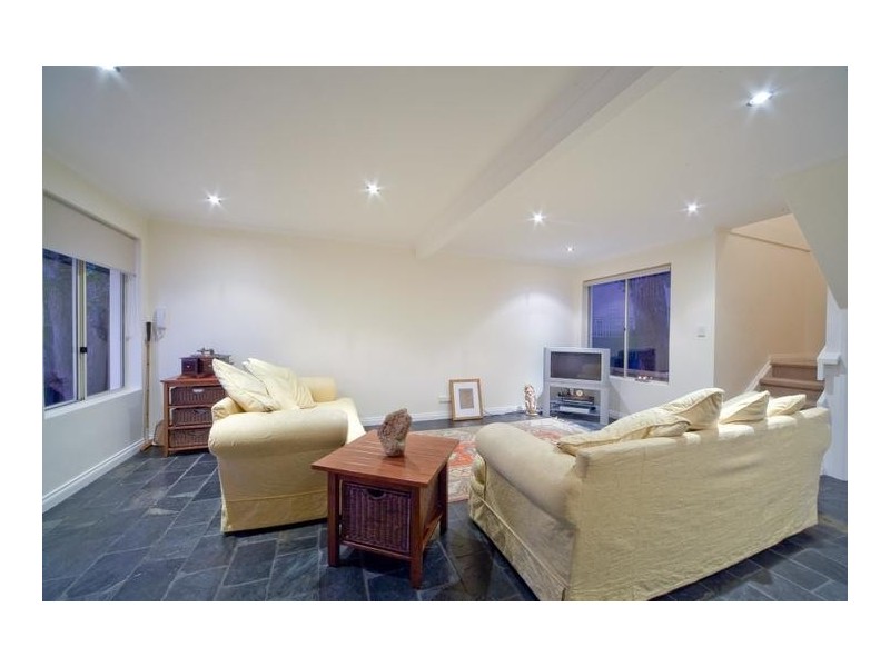10 Iolanthe Street, Swanbourne WA 6010