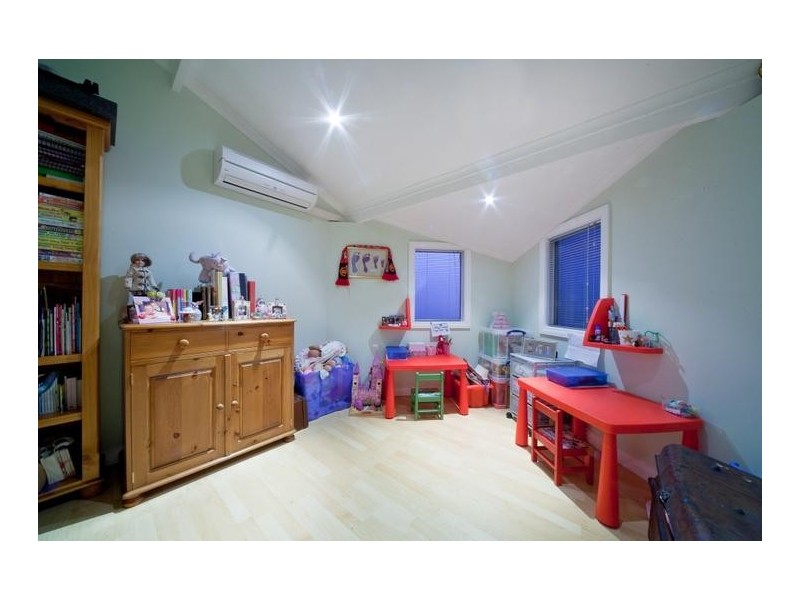 10 Iolanthe Street, Swanbourne WA 6010