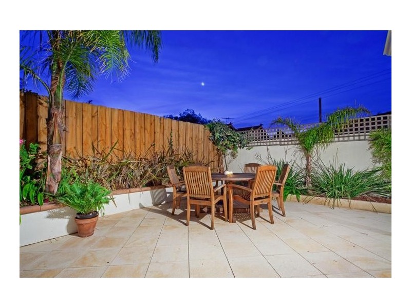 10 Iolanthe Street, Swanbourne WA 6010