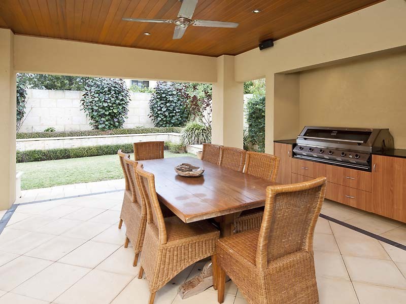 38 Johnston Street, Peppermint Grove WA 6011