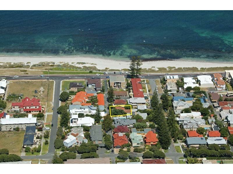 5A Deane Street, Cottesloe WA 6011