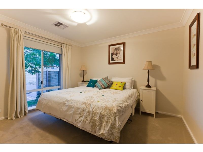 5A Deane Street, Cottesloe WA 6011