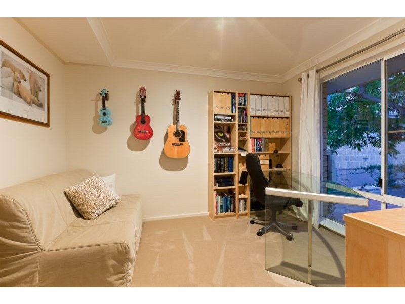 5A Deane Street, Cottesloe WA 6011