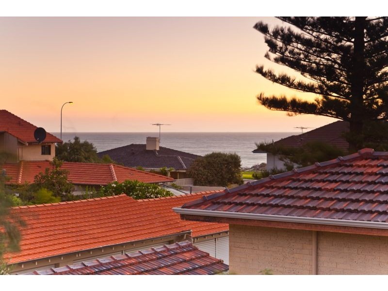5A Deane Street, Cottesloe WA 6011
