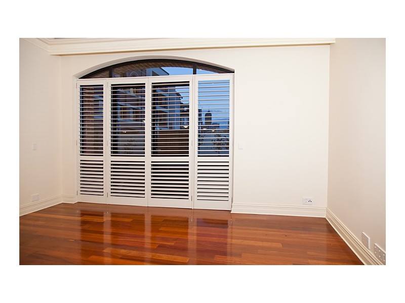 173 Mounts Bay Road, Crawley WA 6009