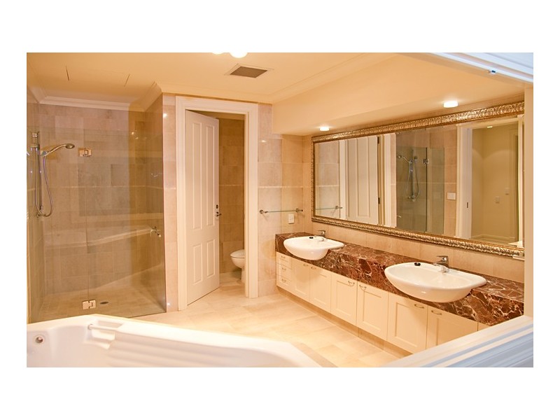 173 Mounts Bay Road, Crawley WA 6009