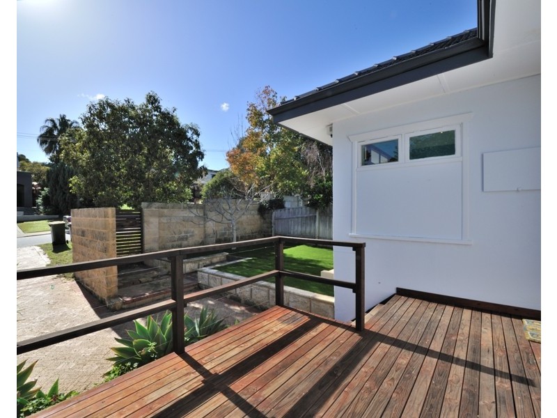 16A Beagle Street, Mosman Park WA 6012