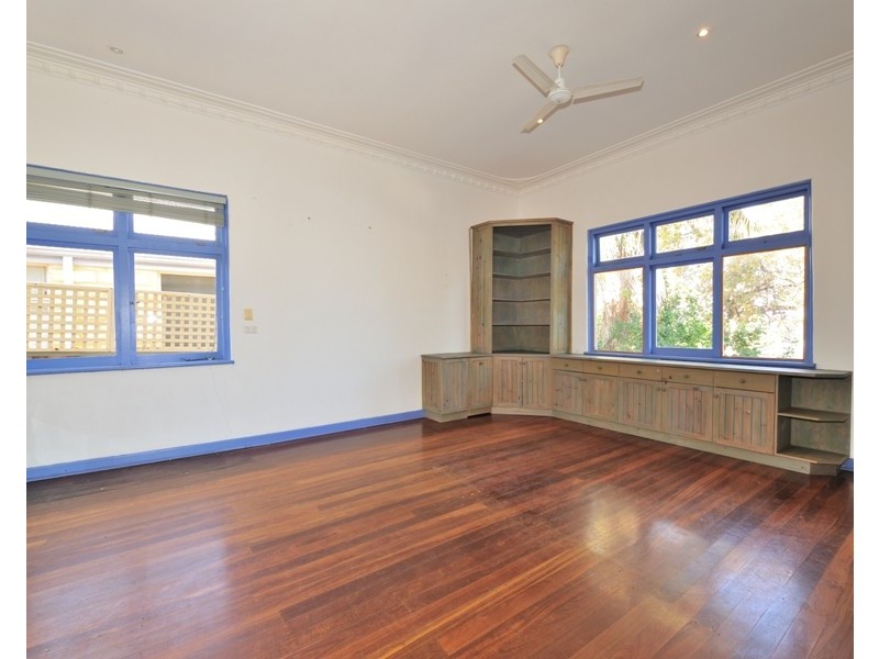 16A Beagle Street, Mosman Park WA 6012