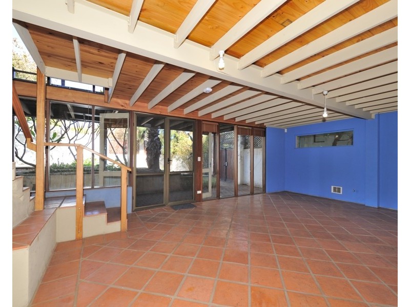 16A Beagle Street, Mosman Park WA 6012