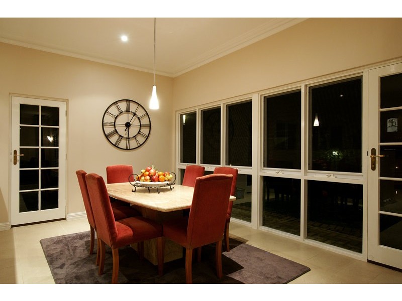 16 Wood Street, Swanbourne WA 6010