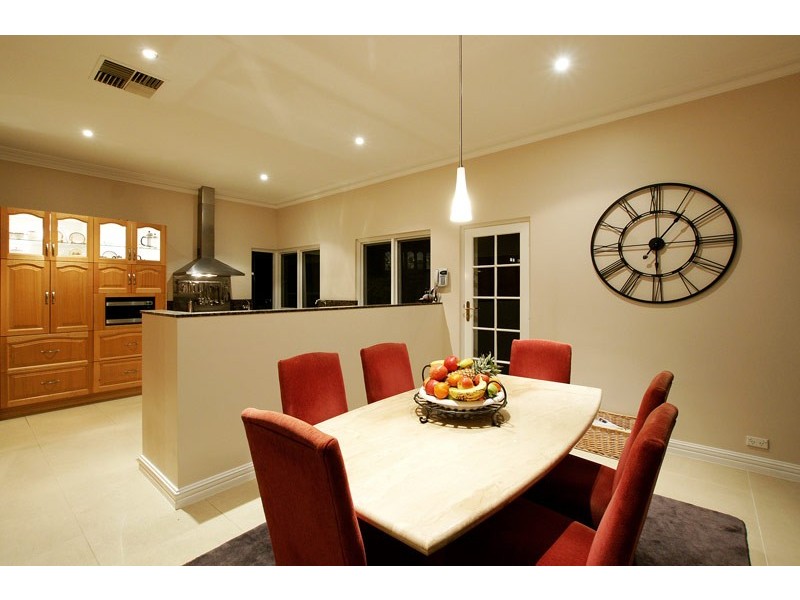 16 Wood Street, Swanbourne WA 6010