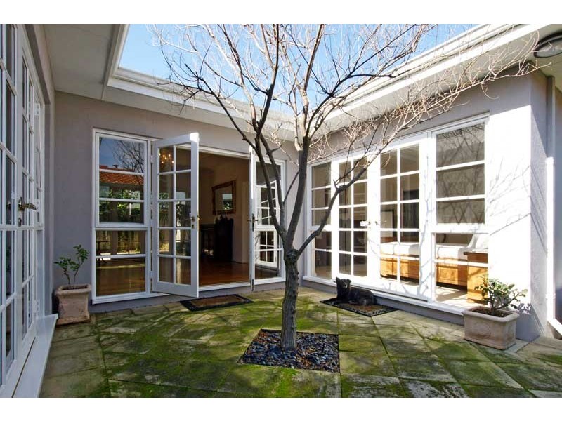 19 Burt Street, Cottesloe WA 6011