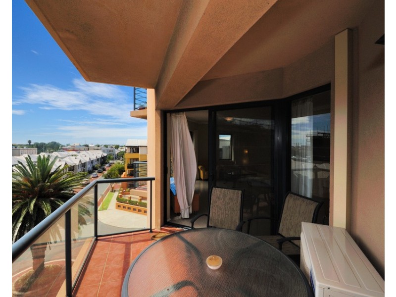 408/6 Doepel Street, North Fremantle WA 6159