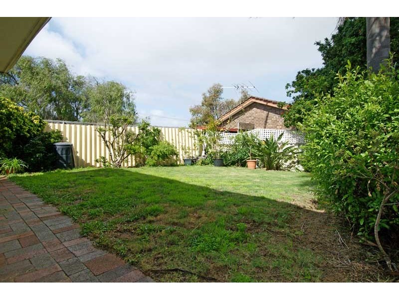 2 Reservoir Close, Mosman Park WA 6012