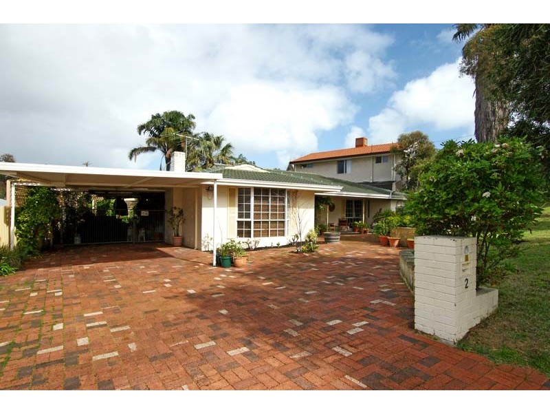 2 Reservoir Close, Mosman Park WA 6012