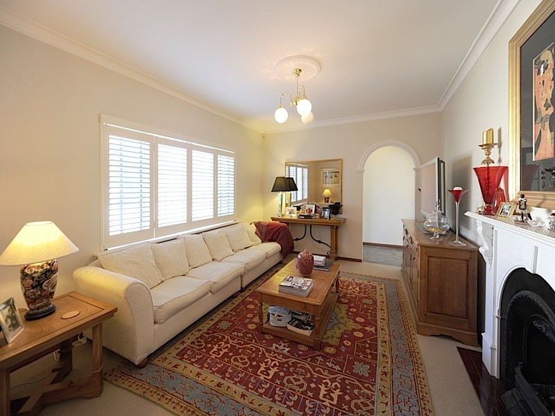 15B Wood Street, Swanbourne WA 6010