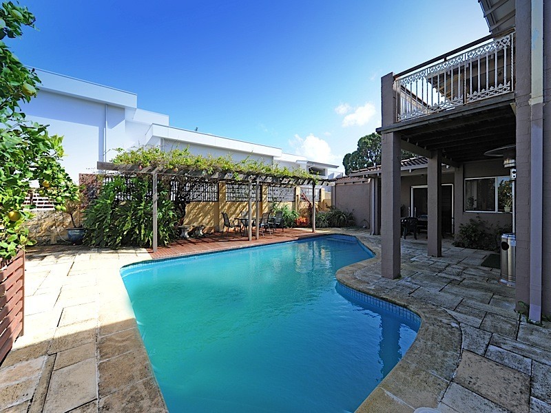 28 Jameson Street, Mosman Park WA 6012