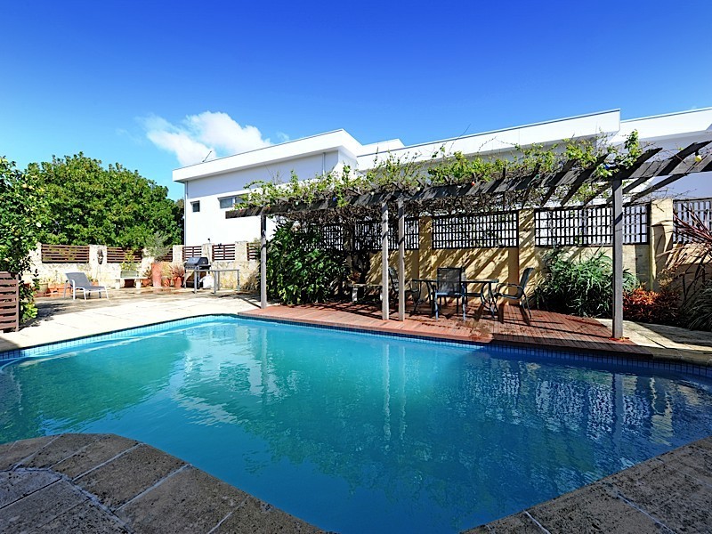 28 Jameson Street, Mosman Park WA 6012