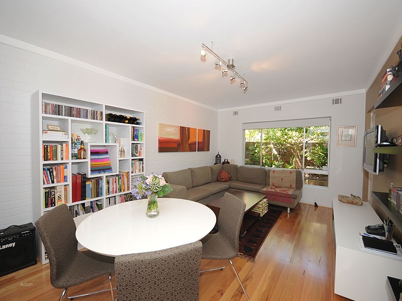 2/156 Broome Street, Cottesloe WA 6011