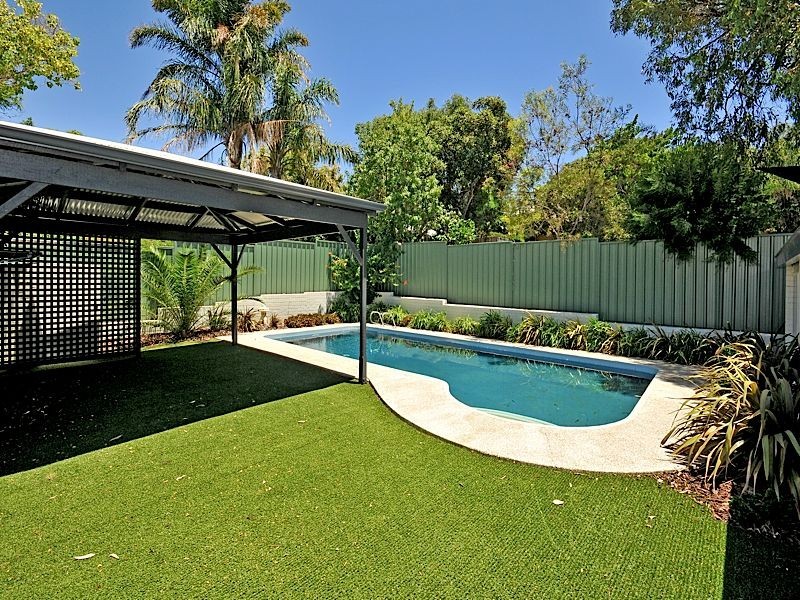 13 Rosser Street, Cottesloe WA 6011