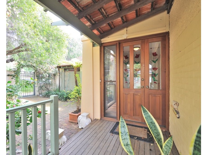 14A Barsden Street, Cottesloe WA 6011