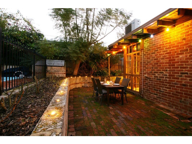 27 Jarrad Street, Cottesloe WA 6011