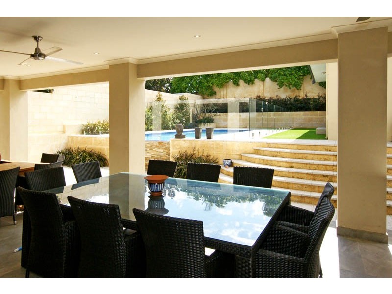 107 Victoria Street, Mosman Park WA 6012